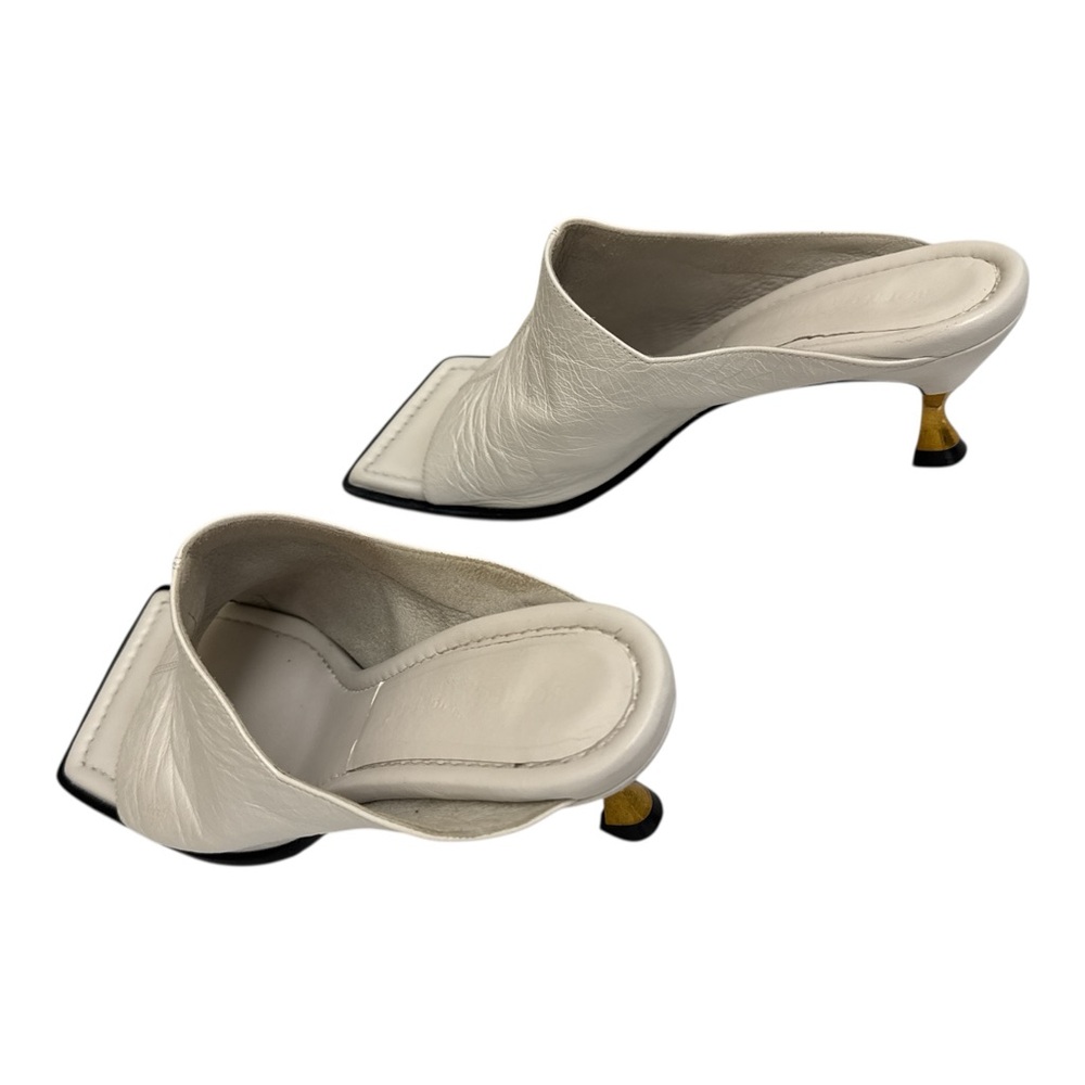 Bottega Veneta Mule Sandals 37.5 Glossy Lambskin‎ Gold Heel Square Sole Women’s - Picture 9 of 16
